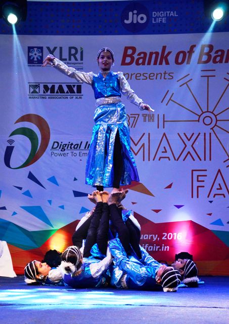 37th%20MAXI%20Fair%20at%20XLRI_Pic_04.JPG