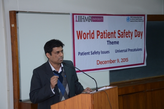 Dr_%20Saurabh%20Kumar,%20Assistant%20Professor,%20IIHMR%20University%20sharing%20his%20insights%20during%20the%20World%20Patient%20Safety%20Day%202015%20at%20IIHMR%20University%20Campus.JPG