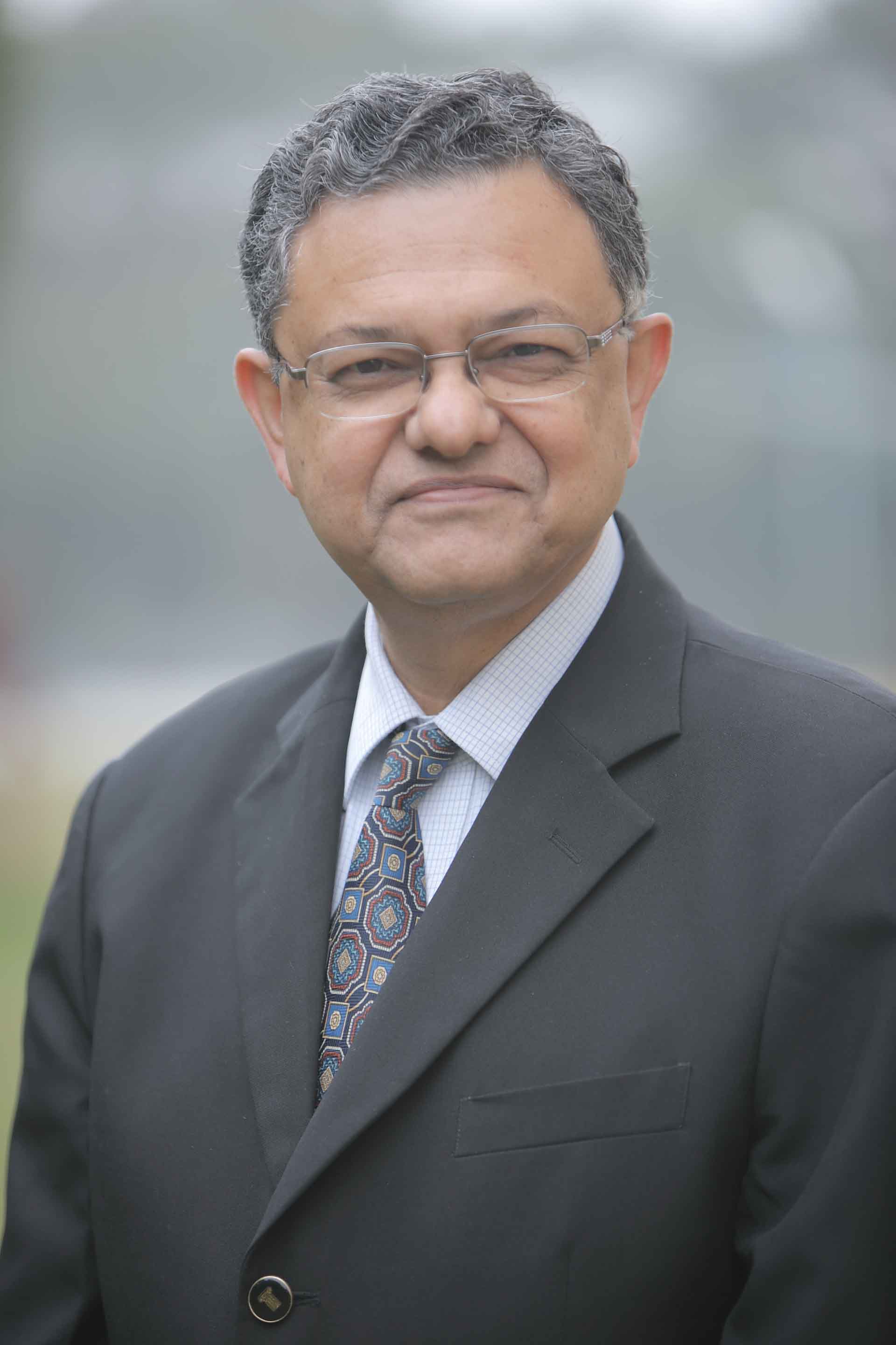 Shekhar%20Dasgupta%20Right%20Facing%20Profile%20.JPG