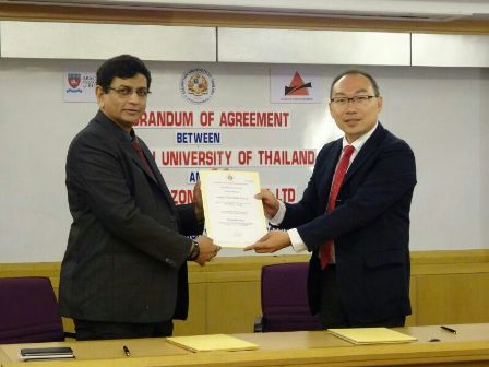 Mr_%20Sachin%20Adhikari%20&%20Dr__Kitti%20Phothikitti%20signing%20the%20MOU(1).jpg