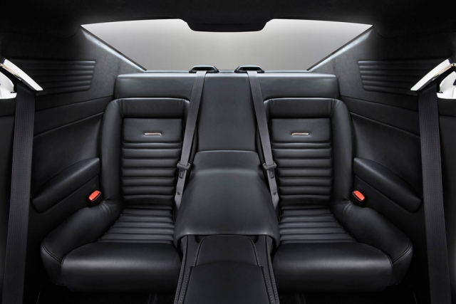 Equus-Automotive-Bass777-Interior.jpg